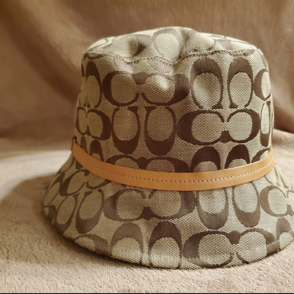 AUTHENTIC COACH Signature C Vintage Bucket Hat - Picture 2 of 7